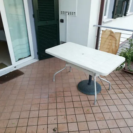 Via Viviani 38 Apartment